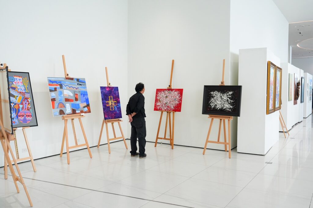 ไอคอนสยาม ยกระดับการเรียนรู้ด้านศิลปะ เปิด “ART DNA HUB” ชวนค้นพบเบื้องหลังความคิด เทคนิค และอัตลักษณ์ของศิลปินไทย เพื่อสร้างนวัตกรรมแห่งอนาคต